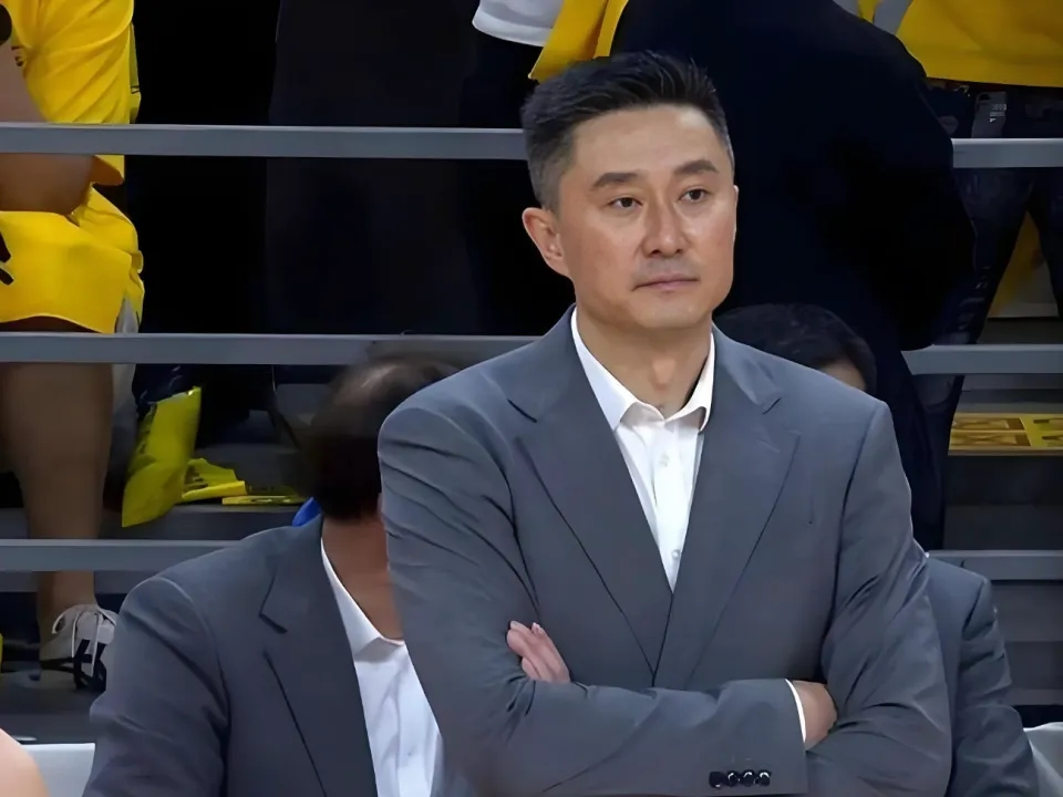 星空体育官方网站-0分0板3犯规！不止徐昕焦泊乔，CBA状元郎也被杜锋用废了